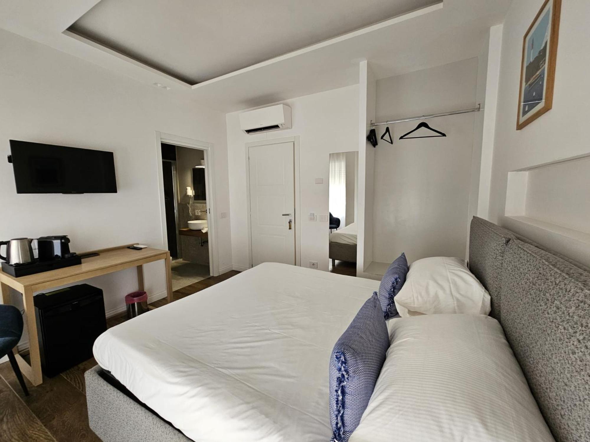 Be Your Home - Riviera Suites Civitavecchia Ngoại thất bức ảnh